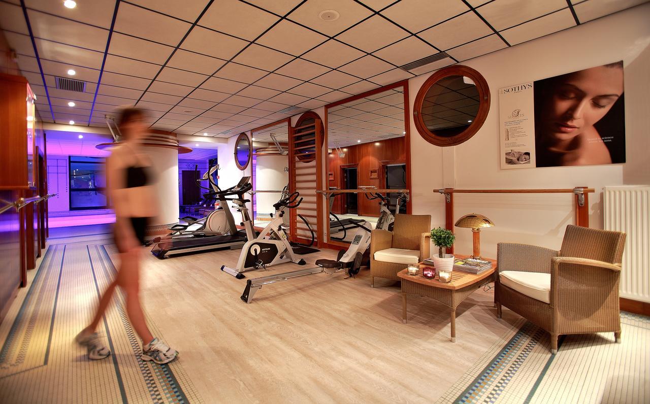 Hotel Christiania วาลดีแซร์ ภายนอก รูปภาพ